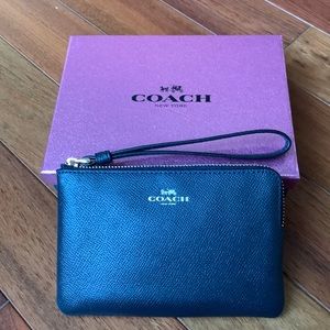 Coach Wristlet in the color midnight